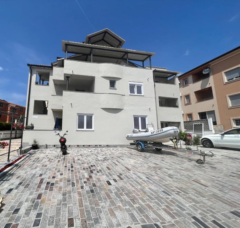 Apartments Melek Medulin Luaran gambar
