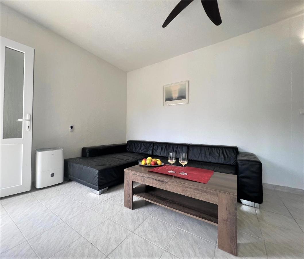Apartments Melek Medulin Luaran gambar