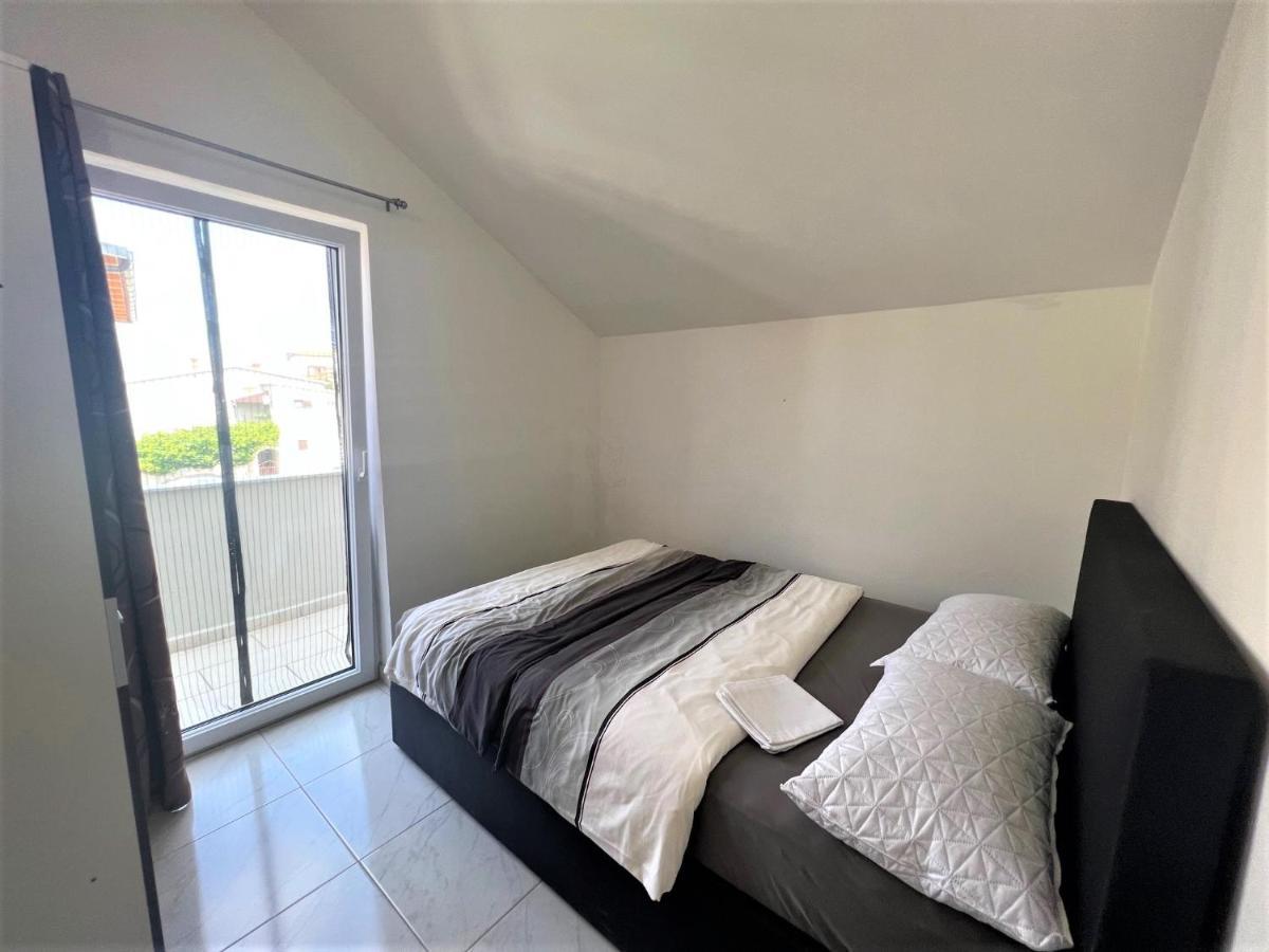 Apartments Melek Medulin Luaran gambar