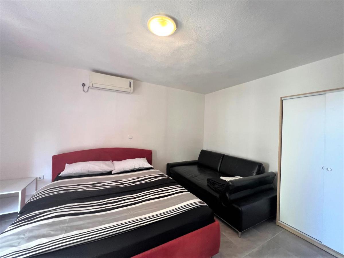 Apartments Melek Medulin Luaran gambar