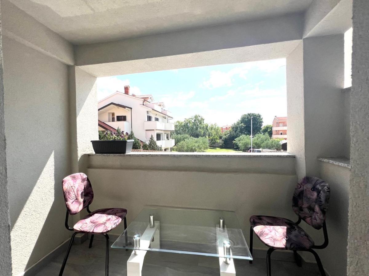 Apartments Melek Medulin Luaran gambar