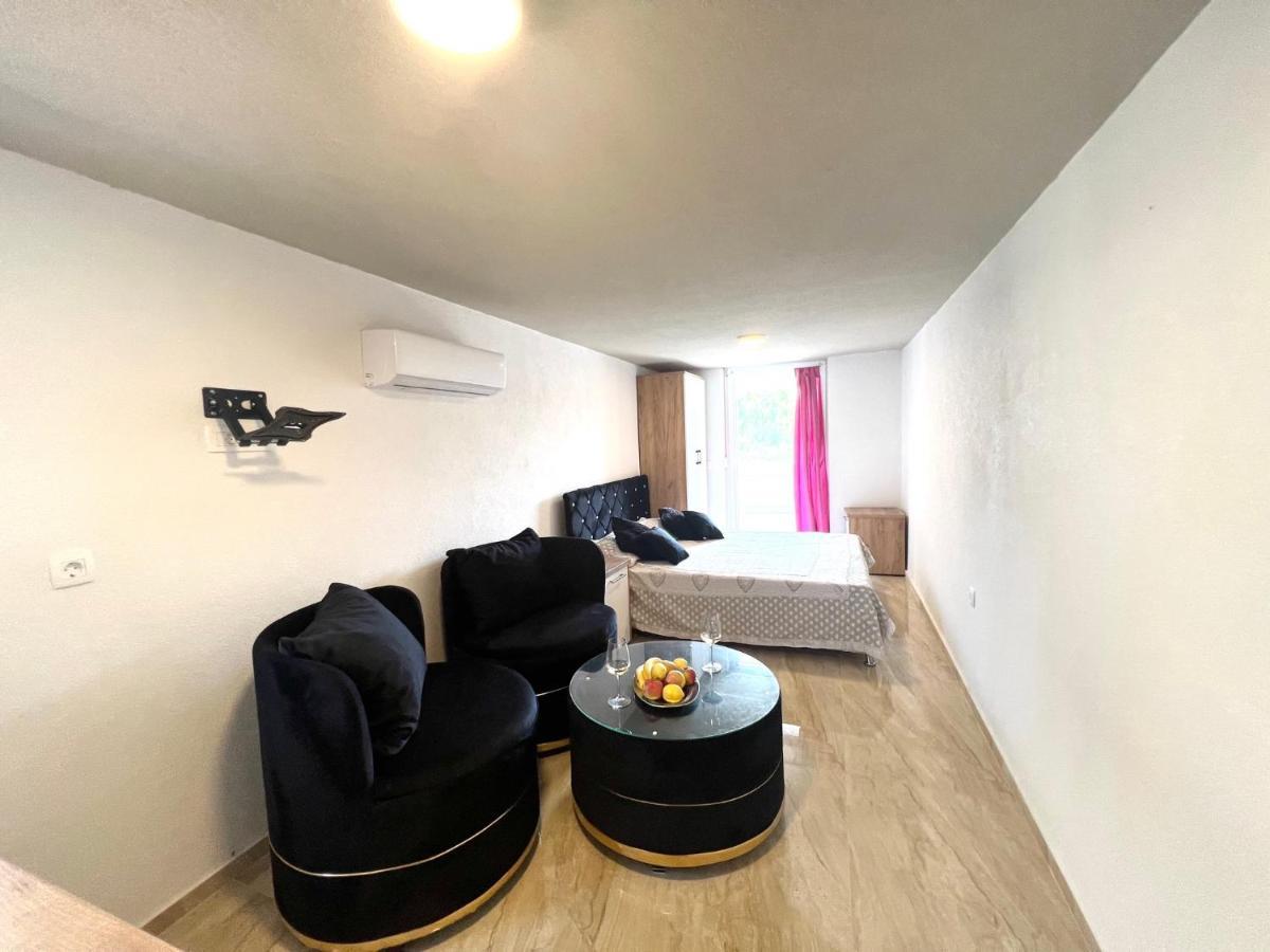 Apartments Melek Medulin Luaran gambar