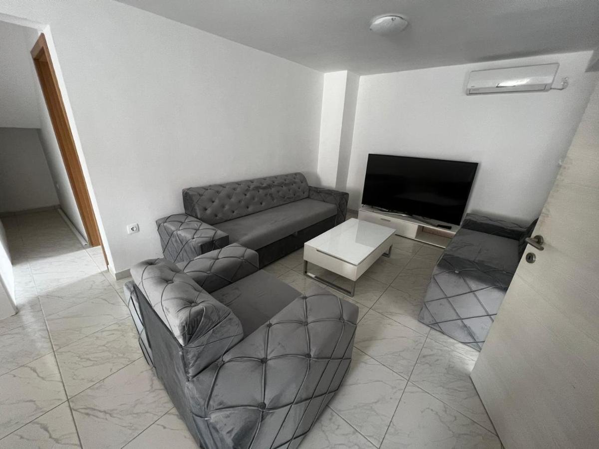 Apartments Melek Medulin Luaran gambar